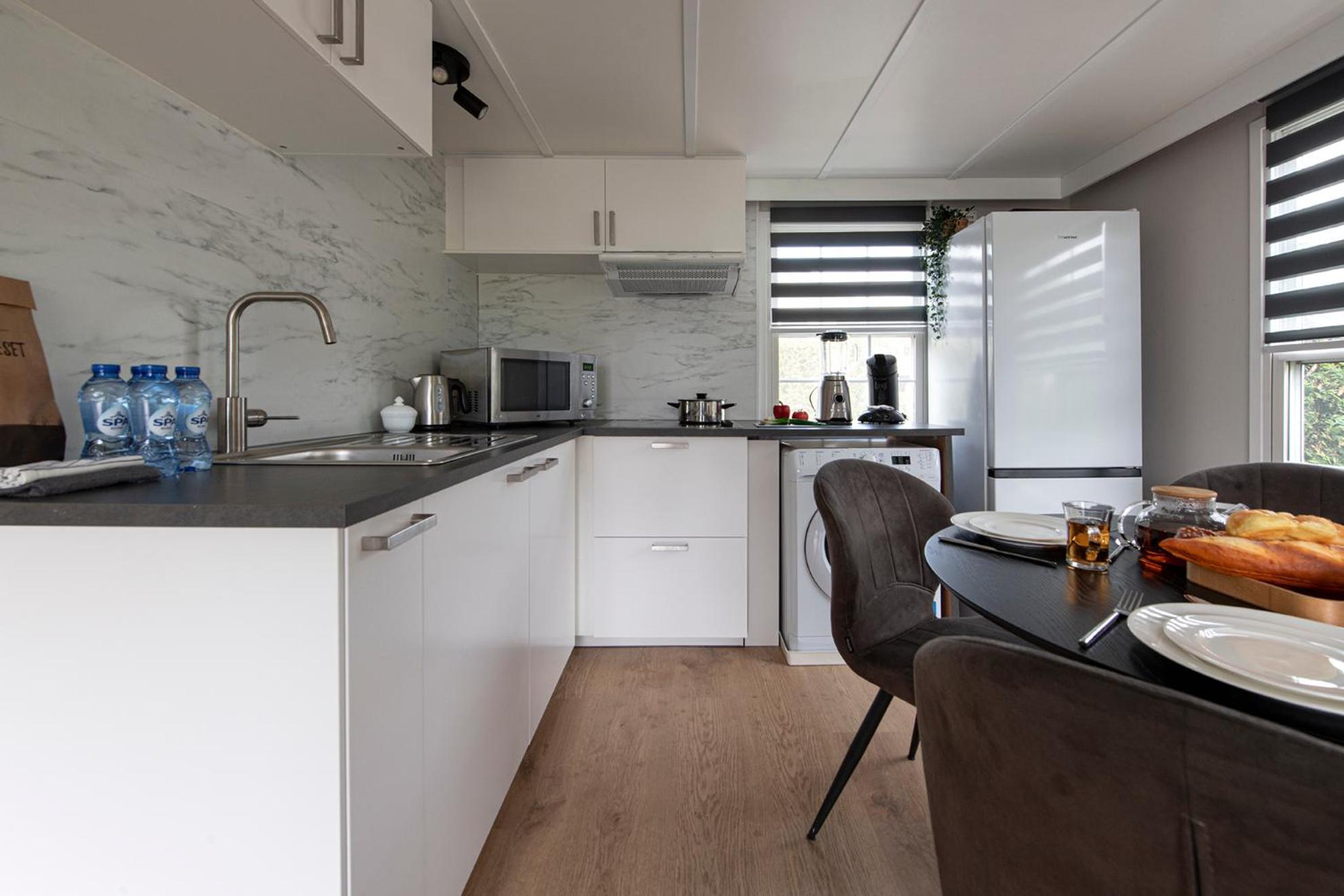 Вилла 37, Located In A Quiet & Wooded Area! Ойстервейк Экстерьер фото